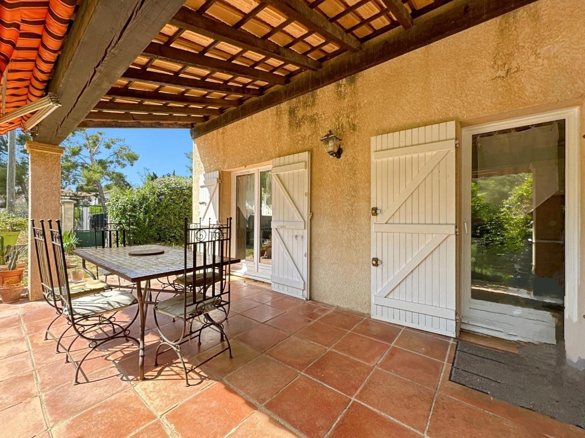 Maisonnette Kalis Calme Avec Climatisation Parking Jardin Cadre Campagne Plages A Pieds Bandol Eksteriør billede