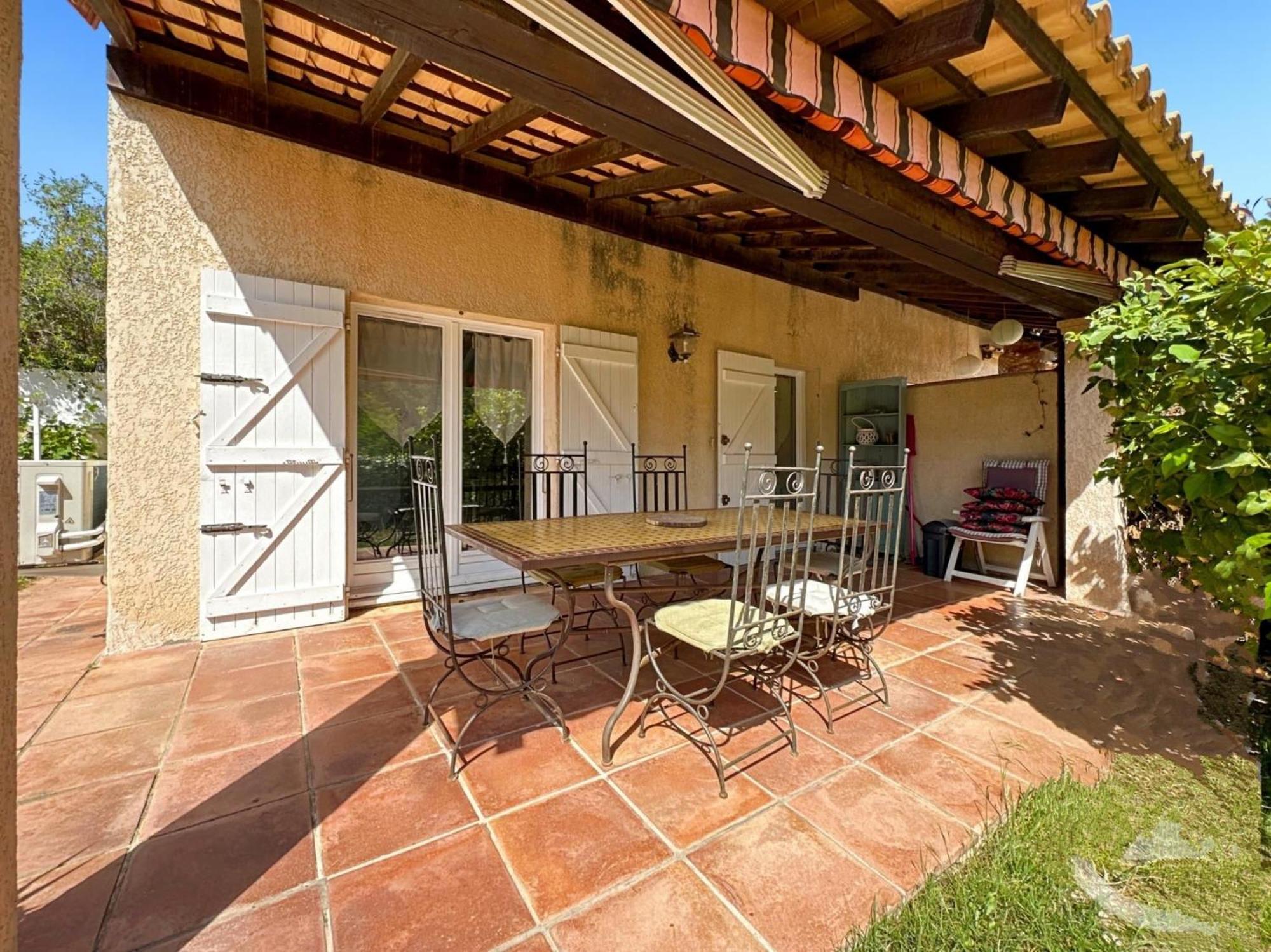Maisonnette Kalis Calme Avec Climatisation Parking Jardin Cadre Campagne Plages A Pieds Bandol Eksteriør billede