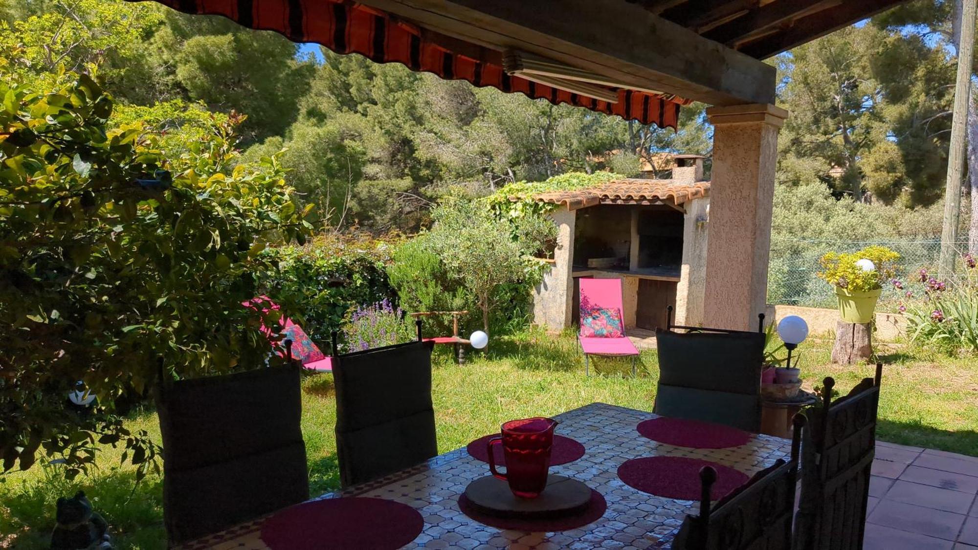 Maisonnette Kalis Calme Avec Climatisation Parking Jardin Cadre Campagne Plages A Pieds Bandol Eksteriør billede