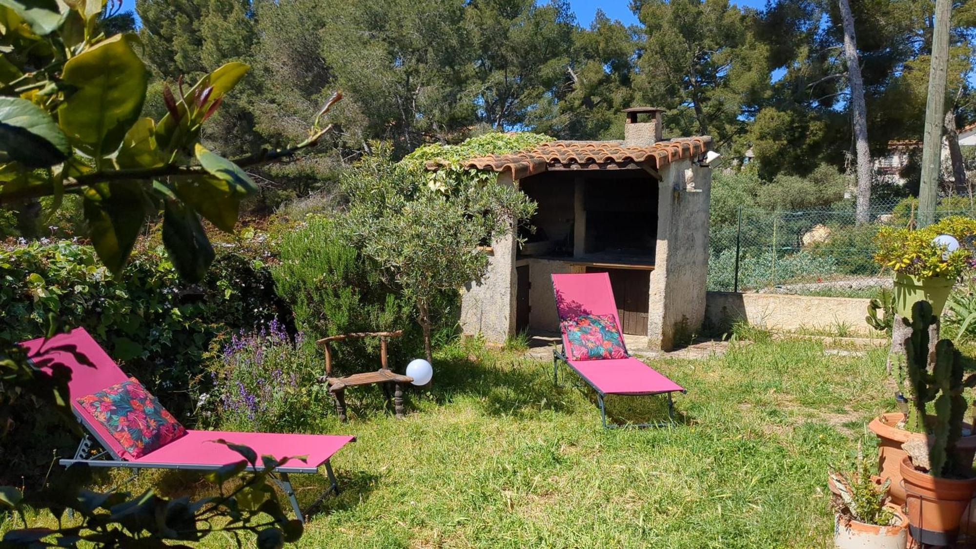 Maisonnette Kalis Calme Avec Climatisation Parking Jardin Cadre Campagne Plages A Pieds Bandol Eksteriør billede